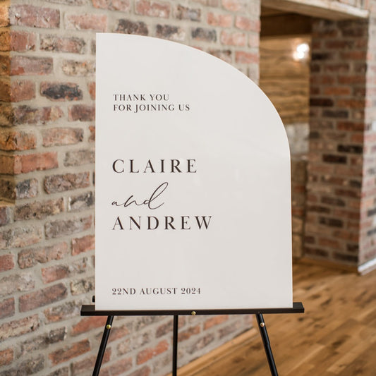 Black & White Wedding Welcome Sign