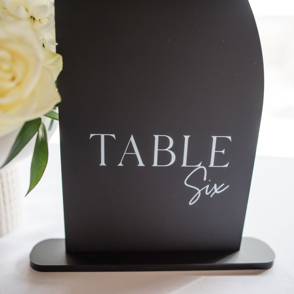 Black & White Wedding Table Décor